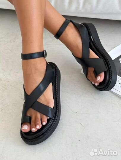 Сандали женские