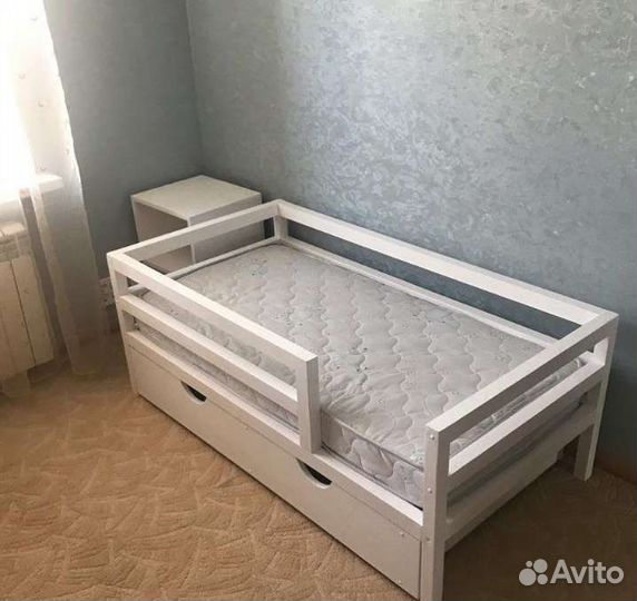 Детская кровать Новая