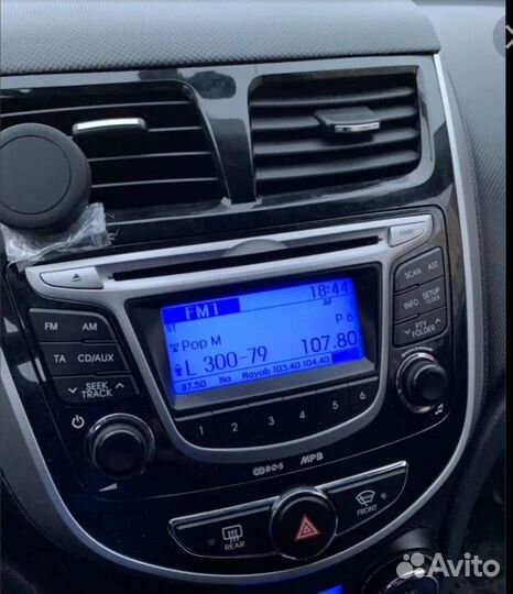 Штатная магнитола на hyundai solaris 1