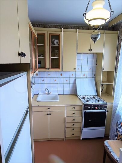 2-к. квартира, 42 м², 8/10 эт.