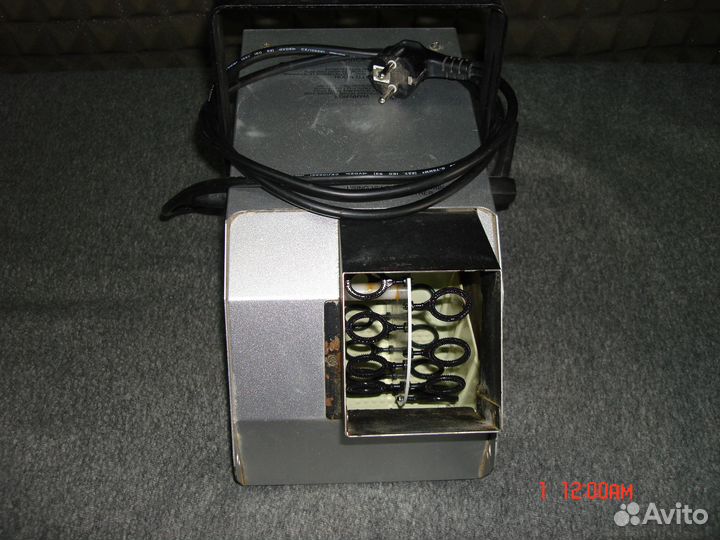 Продам генератор мыльных пузырей Atari B 100X