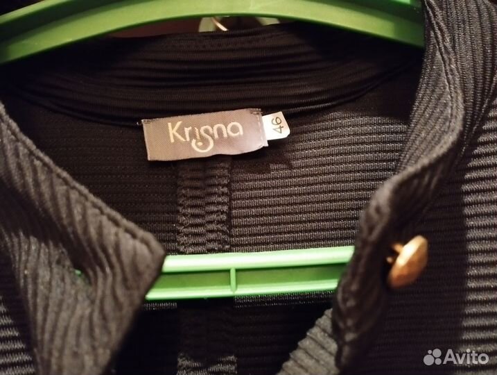 Женское платье, черного цвета