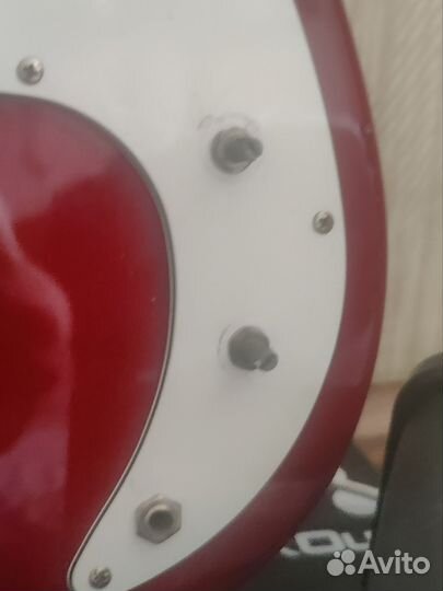 Бас гитара homage