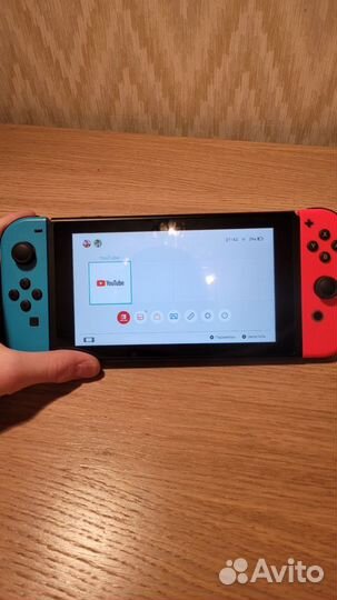 Игровая приставка Nintendo Switch