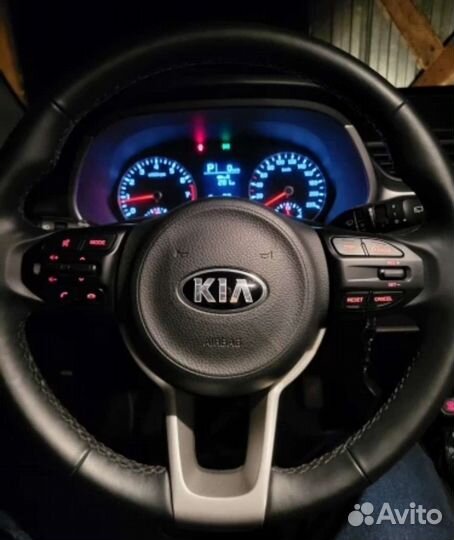 Кнопки на руль Kia Rio, круиз контроль