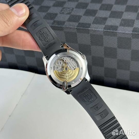 Часы Patek Philippe Aquanaut 5167A Black dial