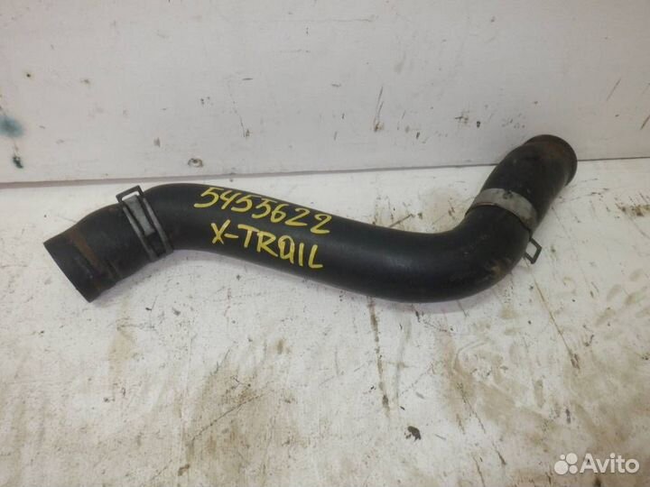 Патрубок системы охлаждения