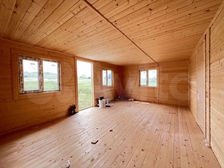 Дом 43 м² на участке 6 сот.