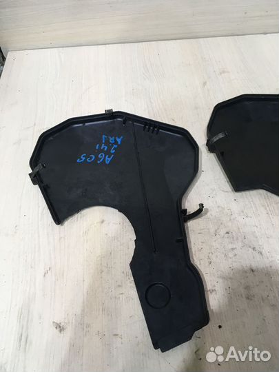 Кожух ремня грм Ауди А6 С5 2.4 078109123N