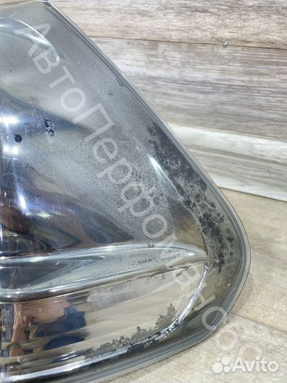 Фонарь правый Lexus RX300 RX330 RX350 (2003-2009)