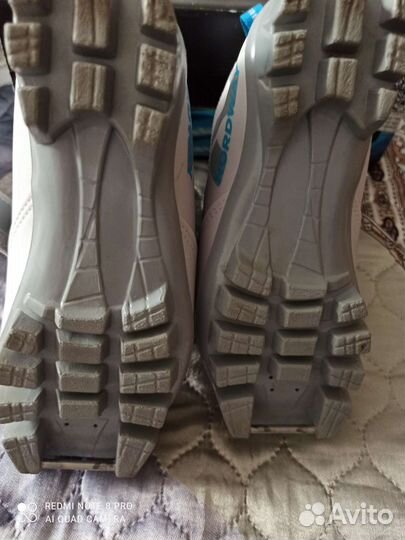 Лыжные ботинки детские размер 29