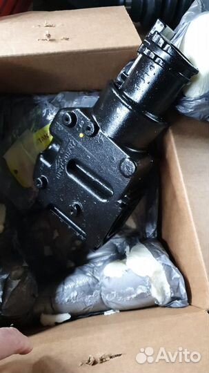 Выпускное колено Mercruiser 4.3/5.0 /5.7 807988A03