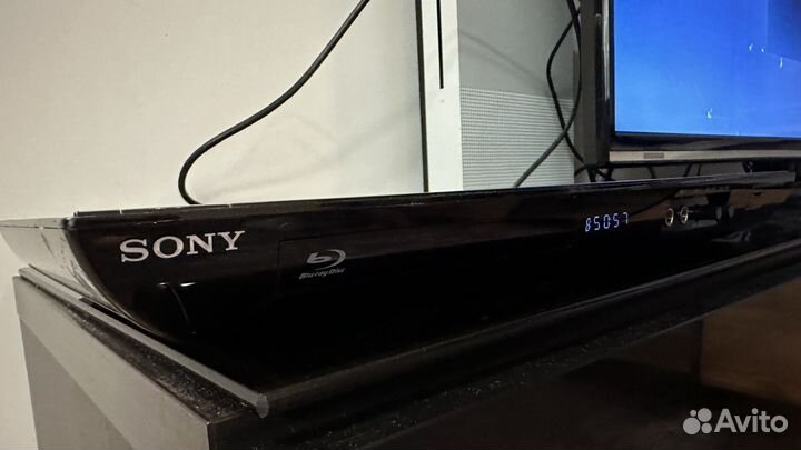 Blu-ray плеер Sony BDP-3495