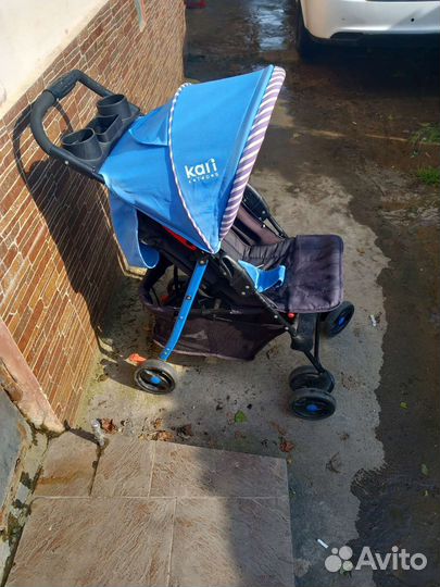 Прогулочная коляска