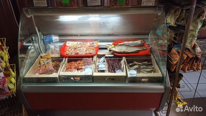 Холодильная витрина бу