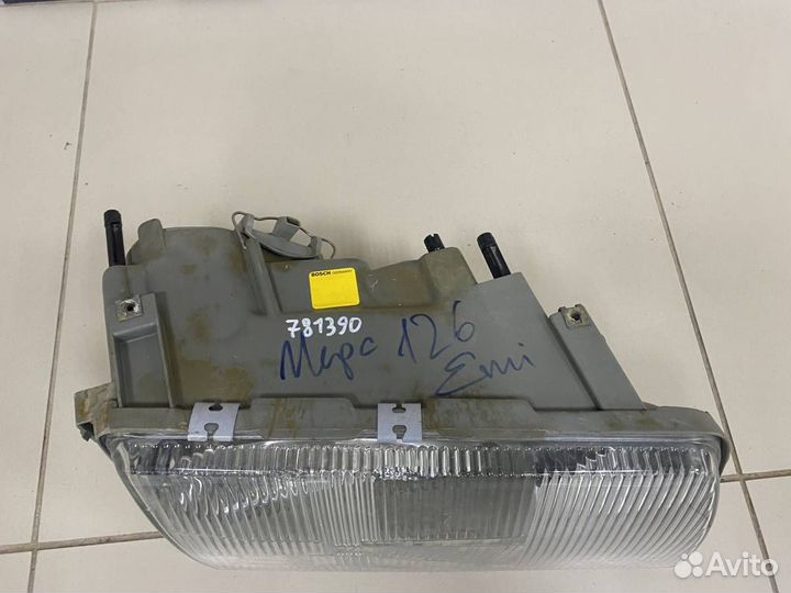 Б/У Фара правая A1268209061 mercedes-benz