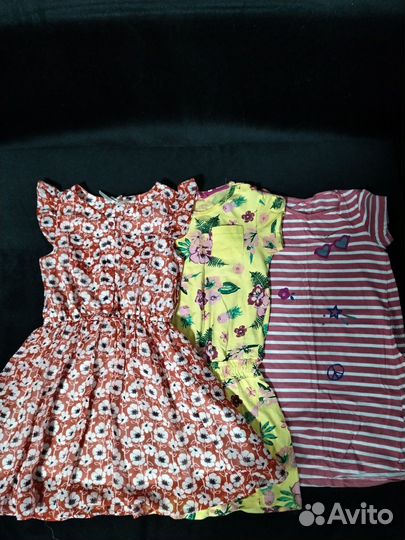 Платье на девочку 122р