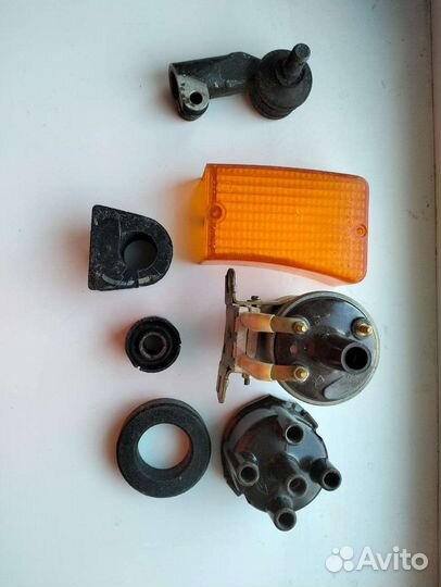 Запчасти новые на москвич