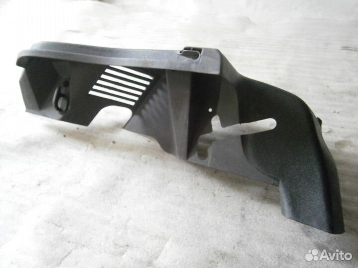 Накладка держатель задней полки левый Ford Fusion