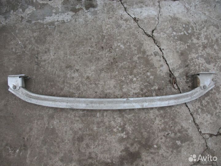 Усилитель заднего бампера седан Renault Megan 2