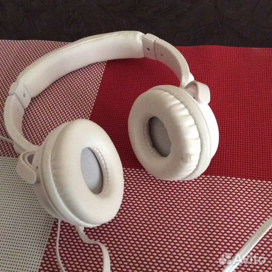 Наушники Qilive