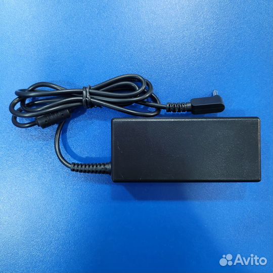 Зарядное устройство для Asus ZenBook 65 W