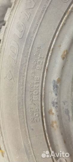 Dunlop SP Winter Ice 01 205/60 R16