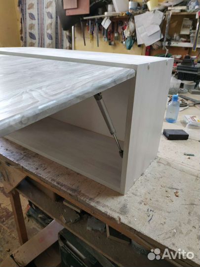 Навесной шкаф (верхний) горизонтальный, для кухни