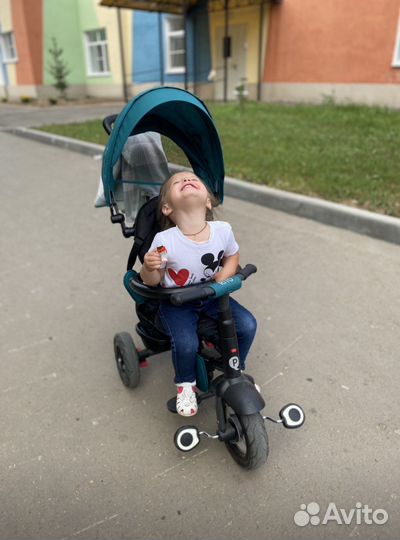 Детский велосипед с ручкой qplay