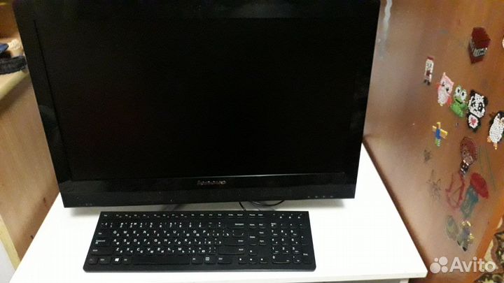 Lenovo C560