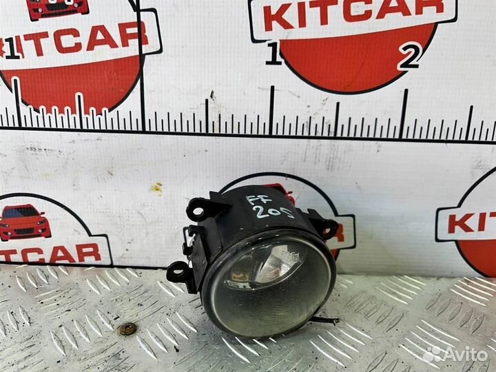 Противотуманка птф левая Ford Focus 2