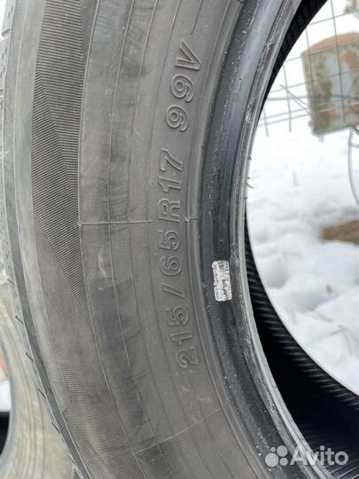Yokohama BluEarth A34 215/65 R17 99