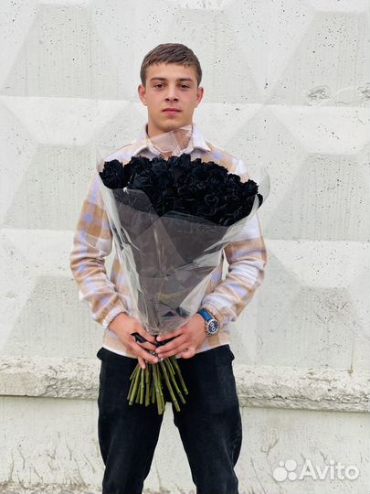 Черные, радужные, синие розы