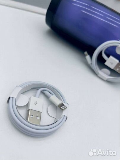 Зарядка на iPhone 20w