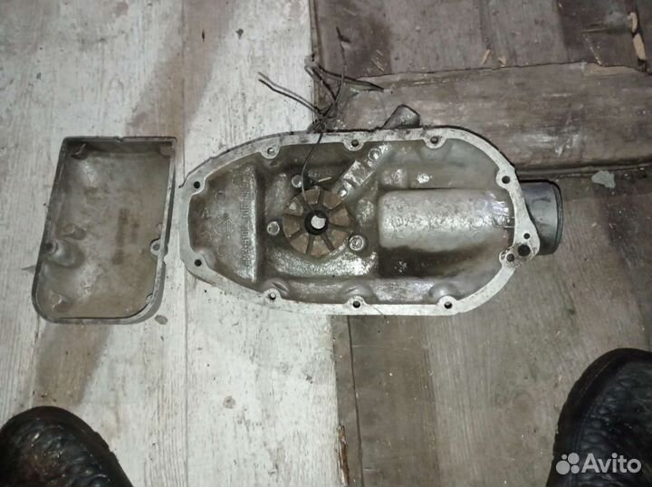 Крышка грм + крышка зажигания урал
