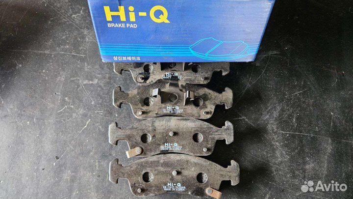 Колодки тормозные дисковые (передние) HI-Q SP1673