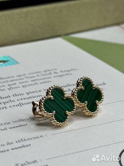 Серьги Van Cleef Alhambra малахит, желтое золото