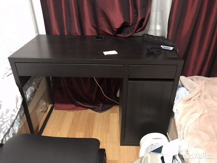 Письменный стол IKEA микке