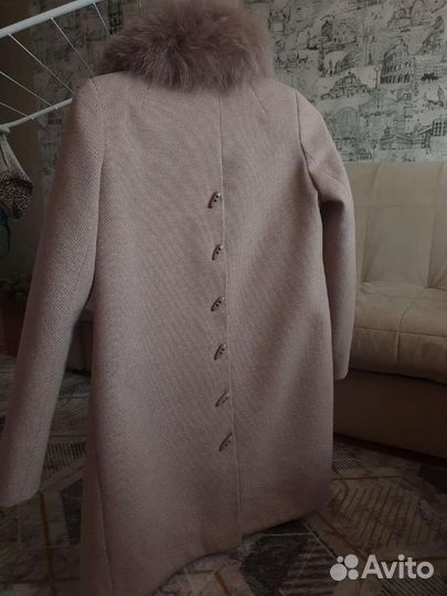 Пальто женское размер 44-46