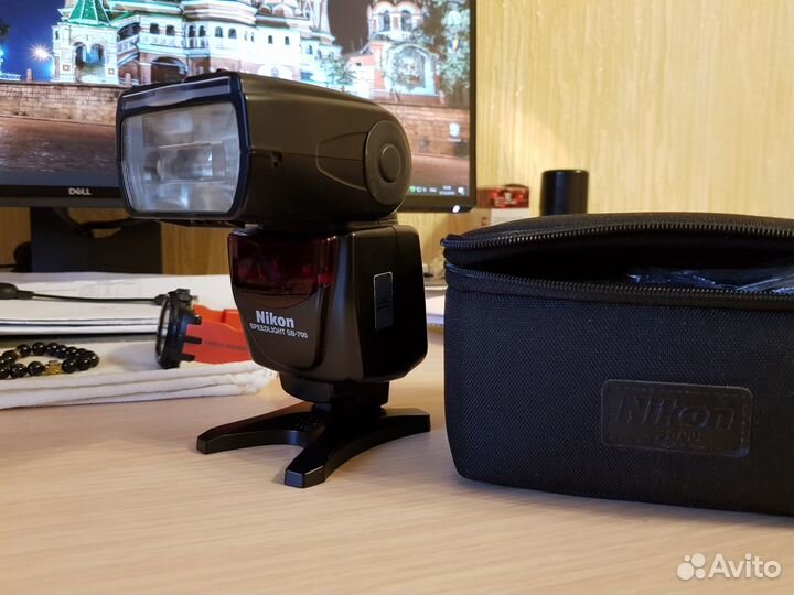 Вспышка Nikon Speedlight SB-700 Новая