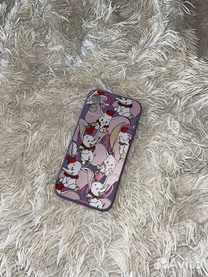 Чехол на iPhone 11