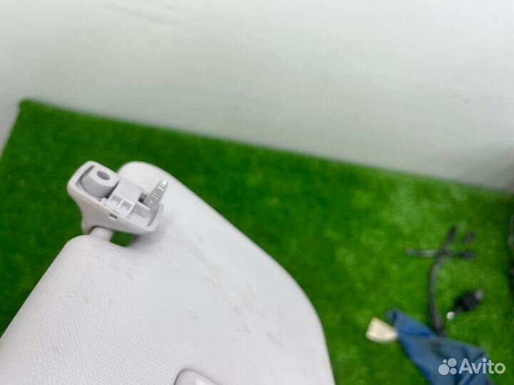 Козырек солнцезащитный Hyundai Solaris 2 легковой