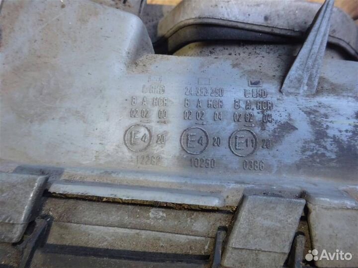 Фара левая Mercedes-Benz C-класс W202 (1993—1997)