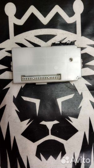 Блок комфорта Mitsubishi PajeroMR530232