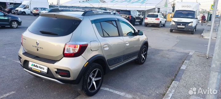 Renault Sandero Stepway 1.6 AT, 2017, 133 000 км