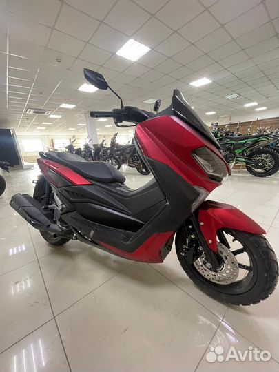 Скутер vulkan 150 красный