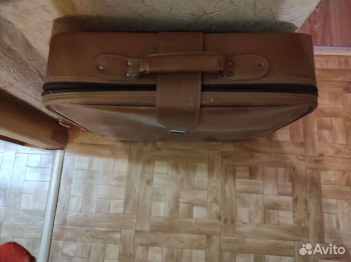 Чемоданы времен СССР