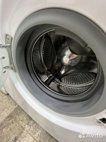 Стиральная машина Samsung на 3,5 килограмма