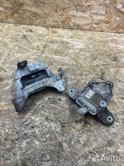 Подушка двигателя chevrolet cruze