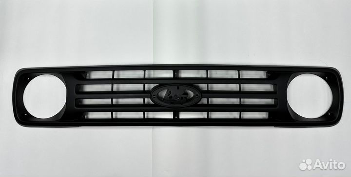 Решетка радиатора Нива 